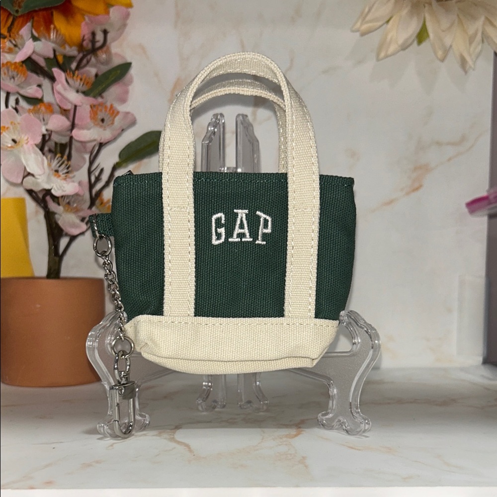 GAP Mini Tote Bag Charm Green & Cream Zipper Coin Pouch Keychain
